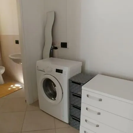 Dany's Apartman Lierna