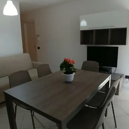 Apartment Dany's Lierna